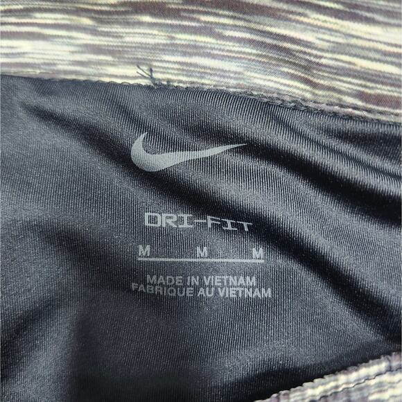 ❤️NWT❤️ Nike Women's Gray Dri-FIT Shorts - Picture 5 of 9